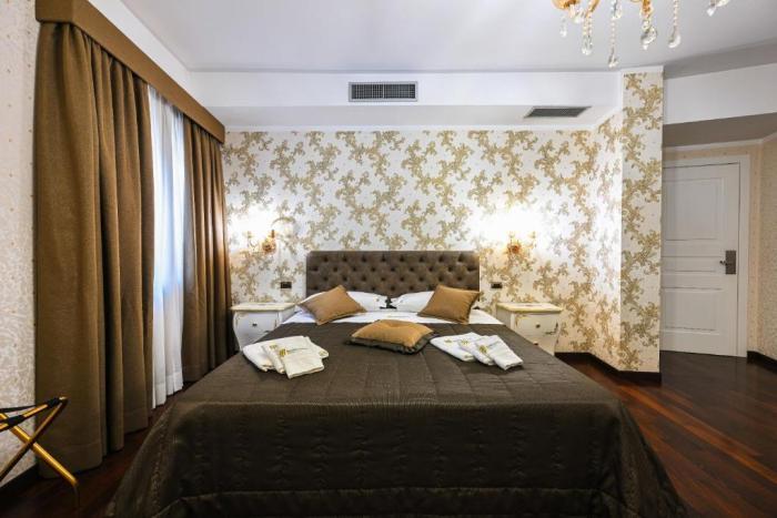 Hotel Mastrodattia Celano Habitación foto