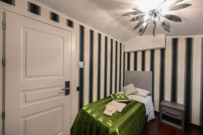 Hotel Mastrodattia Celano Habitación foto