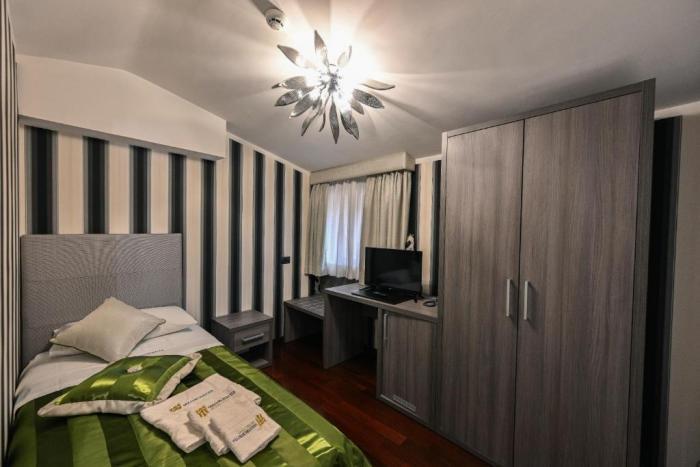 Hotel Mastrodattia Celano Habitación foto